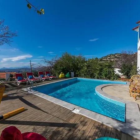 Sunset Soeguet Village Villa